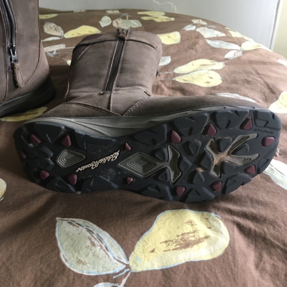 Boots - Picture 3 of 7